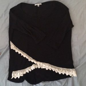 Black 3/4 sleeve lace detail sweater